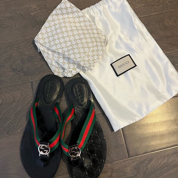 Gucci Shoes - AUTHENTIC GUCCI Thong Flip Flops